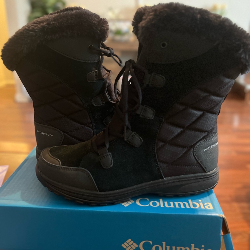 Columbia Women's Ice Maiden II Waterproof Winter Snow Boot Black Size 10.5 EUC - Picture 4 of 7